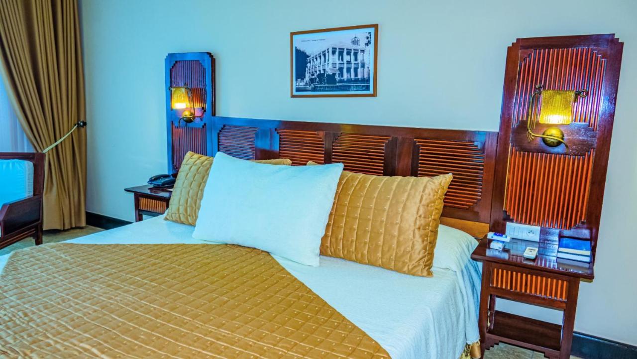 Le Grand Hotel Diego Antsiranana エクステリア 写真