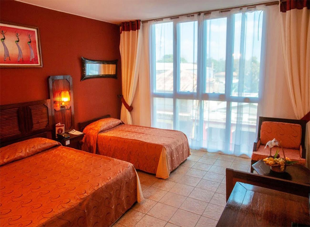 Le Grand Hotel Diego Antsiranana エクステリア 写真